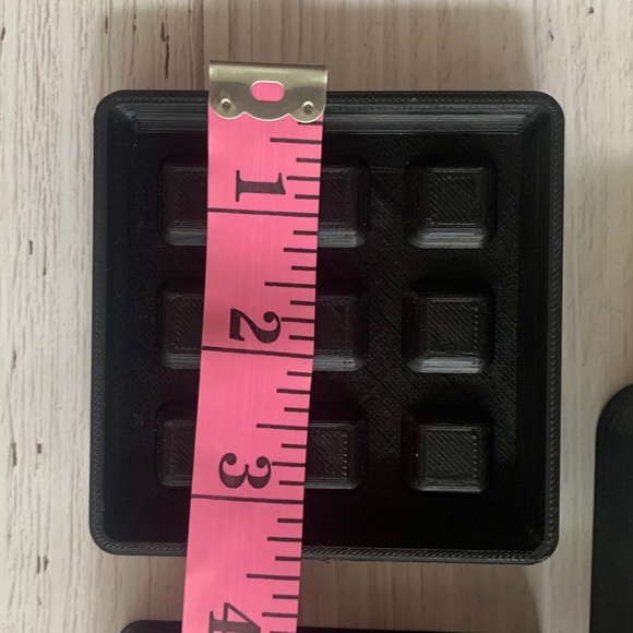 Waffle Bathbomb Mold, Bathbomb Fizzy, Bath Goodie- VGC - Picture 2 of 3